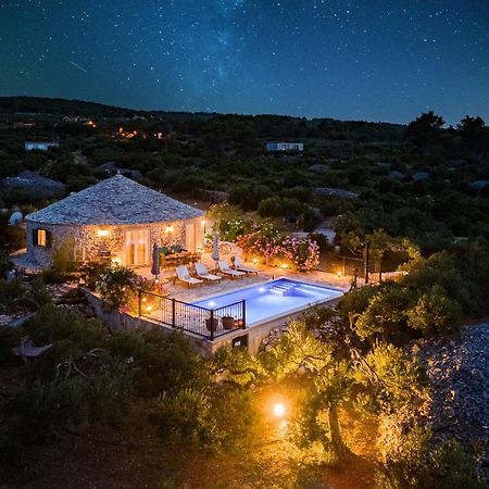 Island Getaway - Heritage House Mirca  Luaran gambar