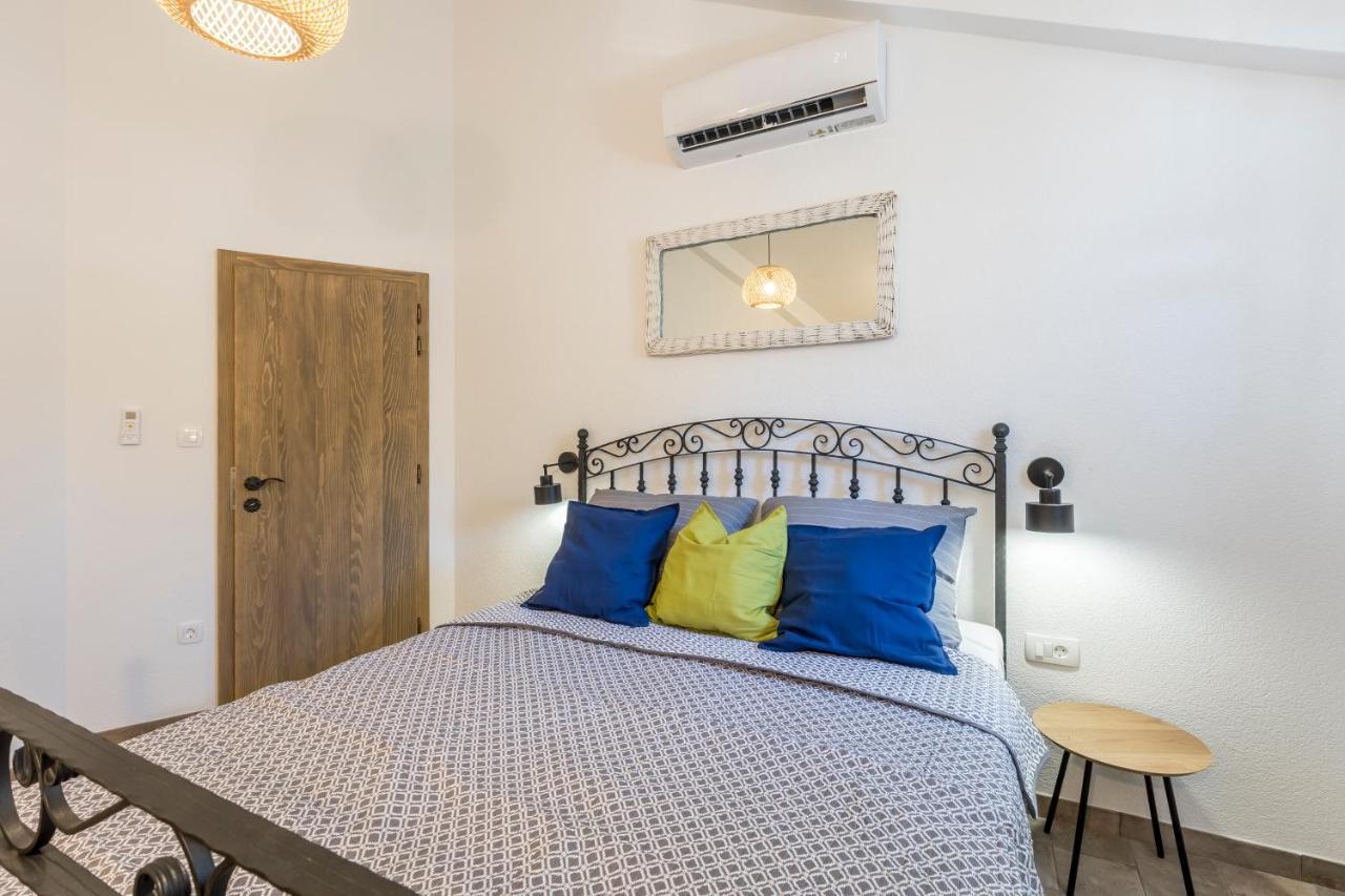 Island Getaway - Heritage House Mirca  Luaran gambar